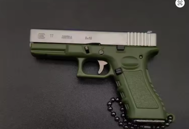 G17 POCKETBLASTER MINI KEYCHAIN + HOLSTER